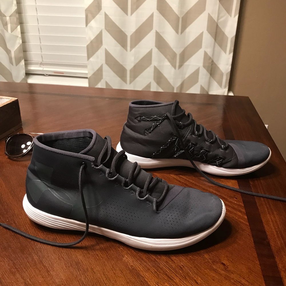 Under armor shoes